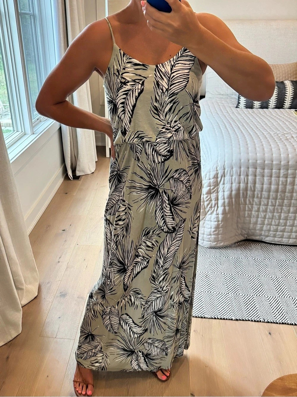 Lush Floral - Maxi Dress in Green & Black Size XS Like New